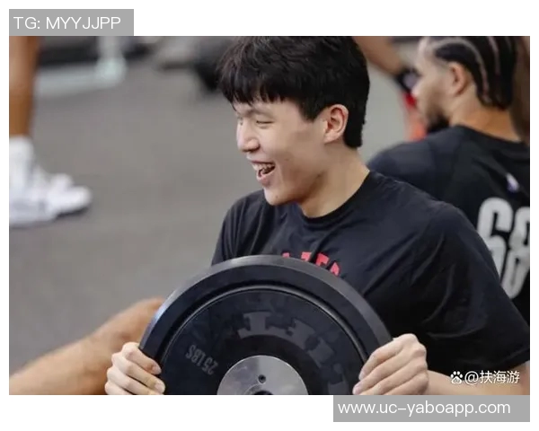 媒体人呼吁杨瀚森专注训练与比赛录像勿被网络言论干扰